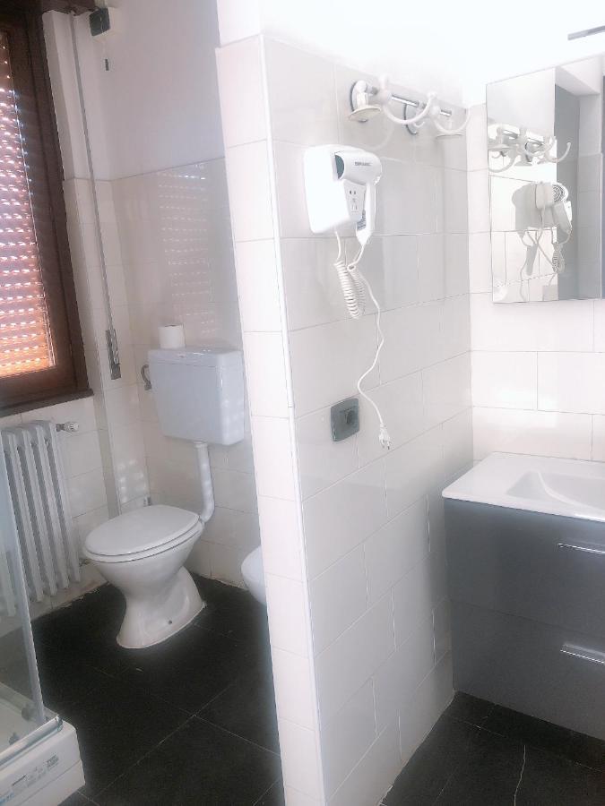 New Family Inn Перо Экстерьер фото