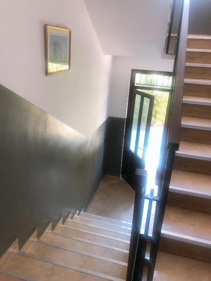 New Family Inn Перо Экстерьер фото